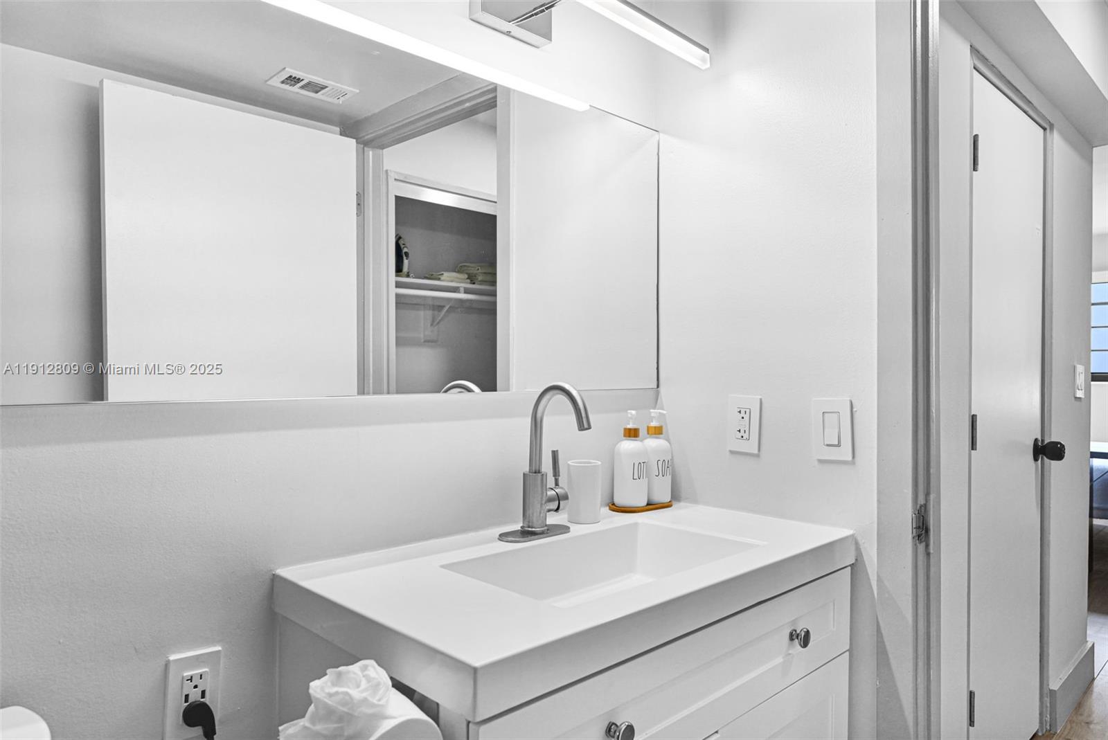 COLLINS VIEW CONDO - Residential