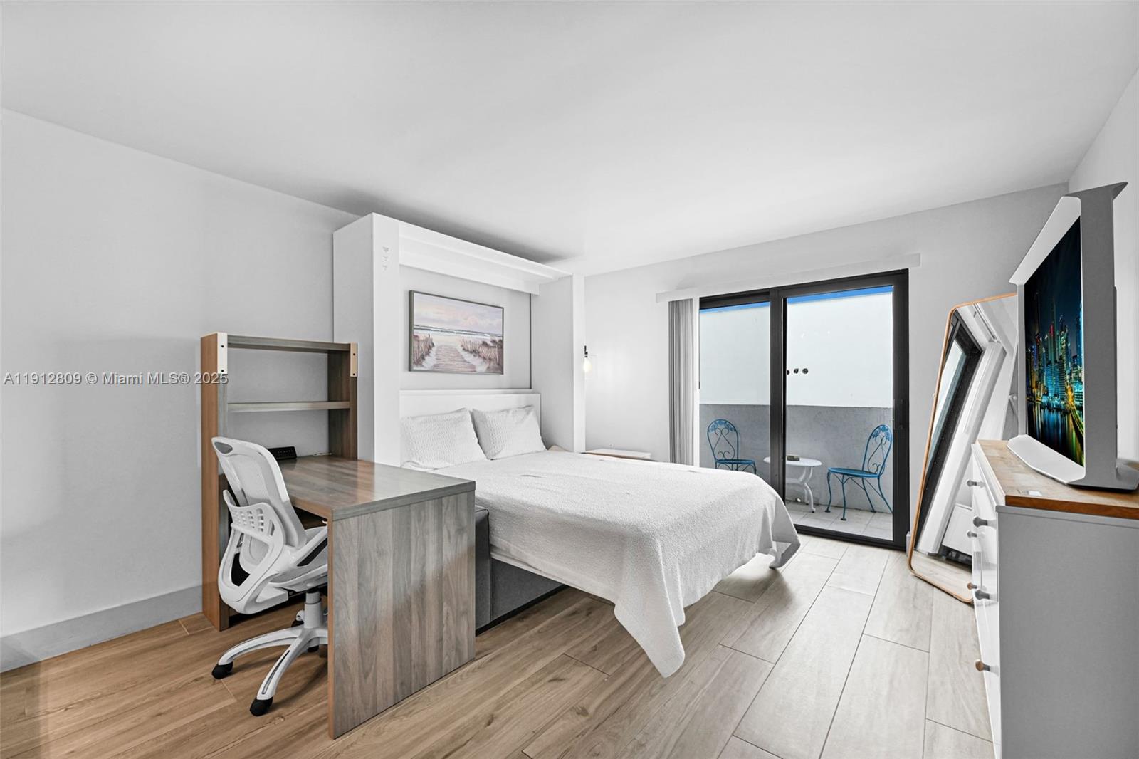 COLLINS VIEW CONDO - Residential