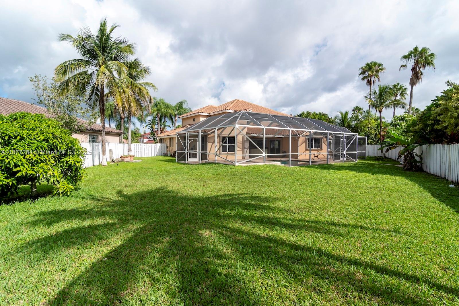 SILVER LAKES PHASE III - Residential