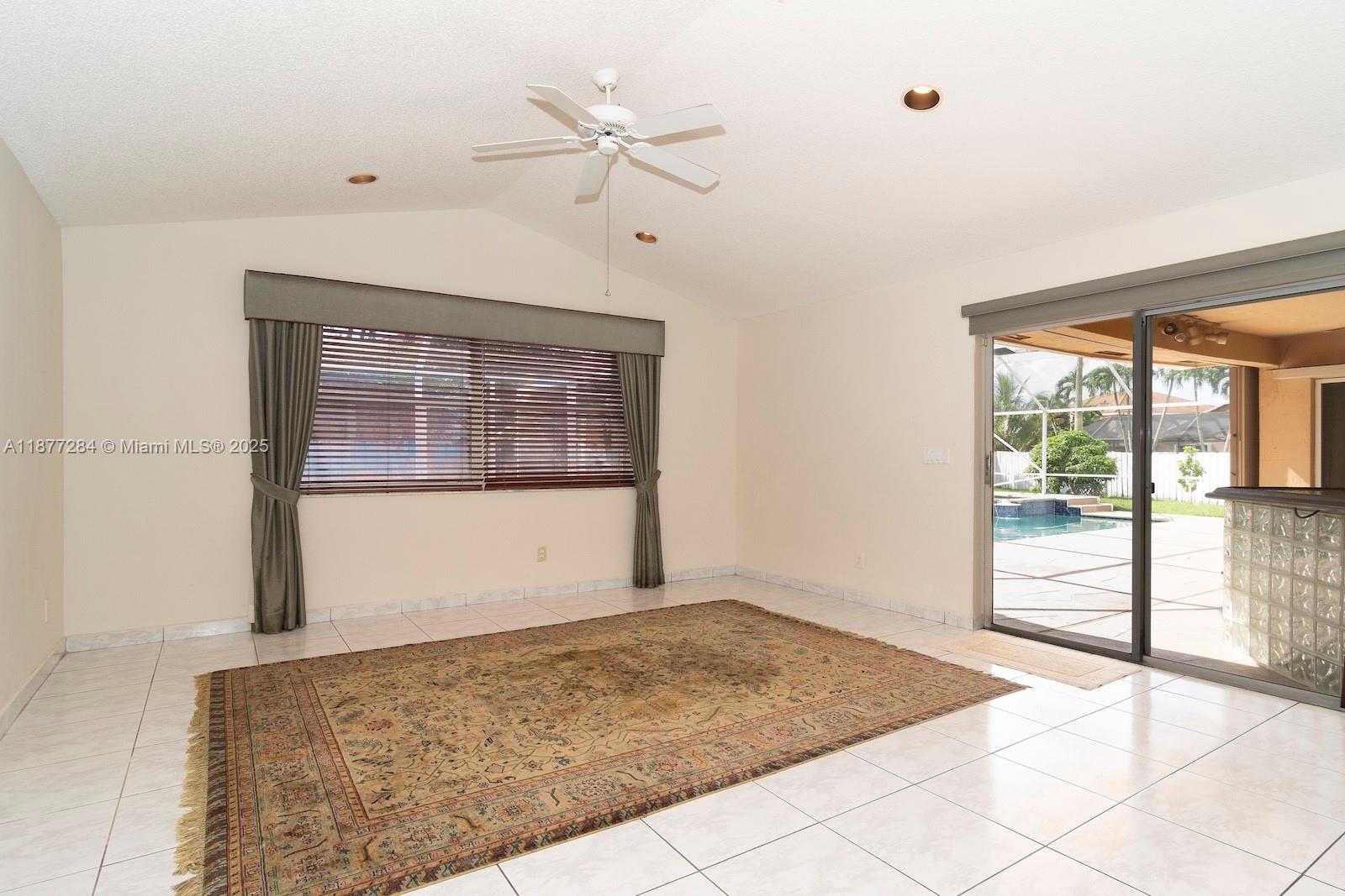 SILVER LAKES PHASE III - Residential