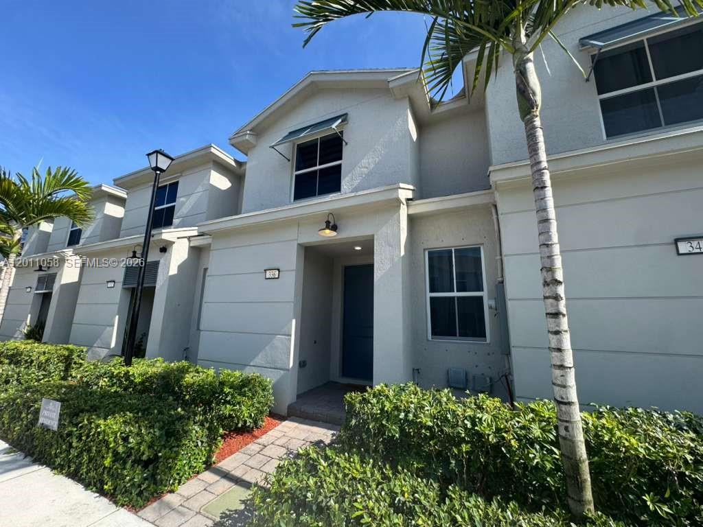 336 NW 8th Ct