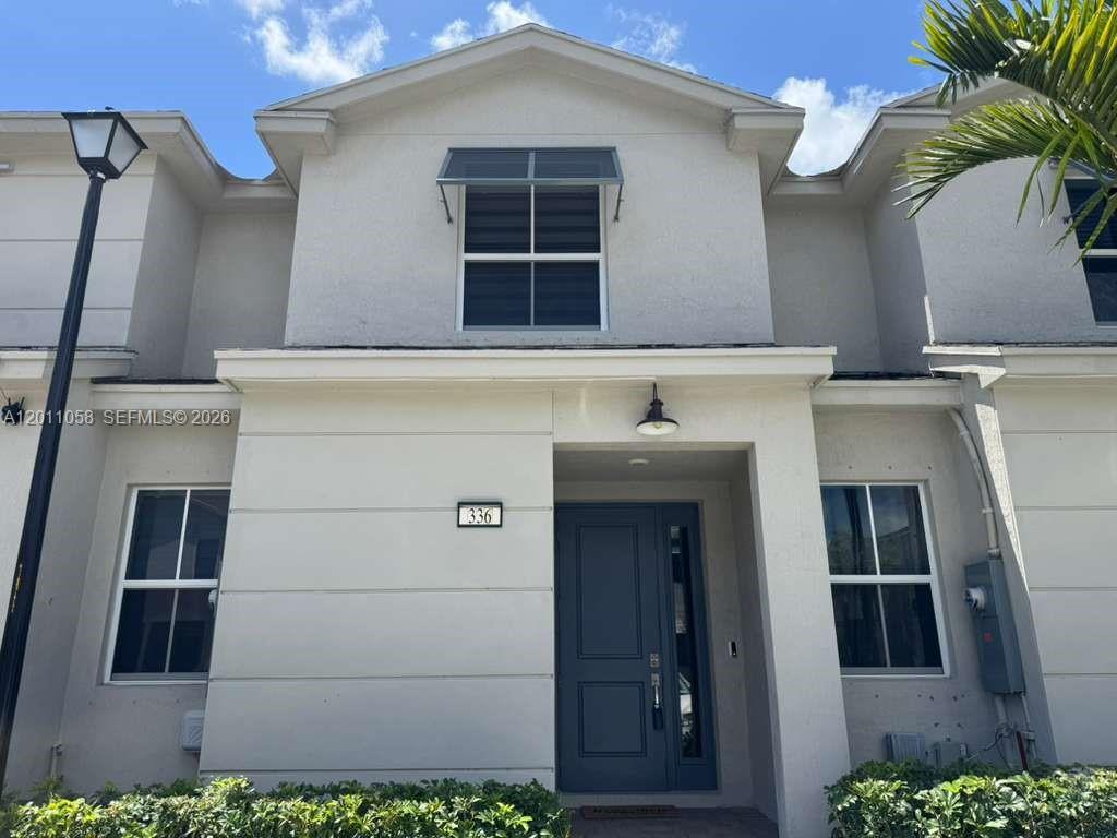 HIGHLAND OAKS - Residential
