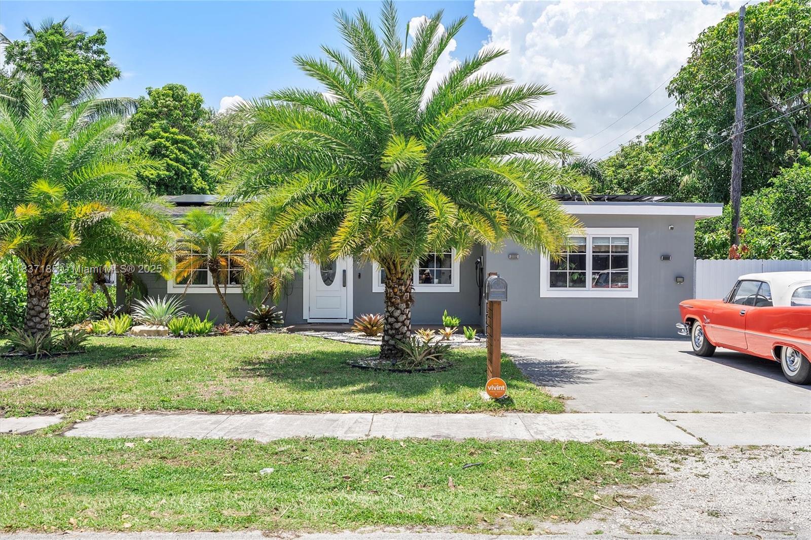 1309 SW 22nd Ter