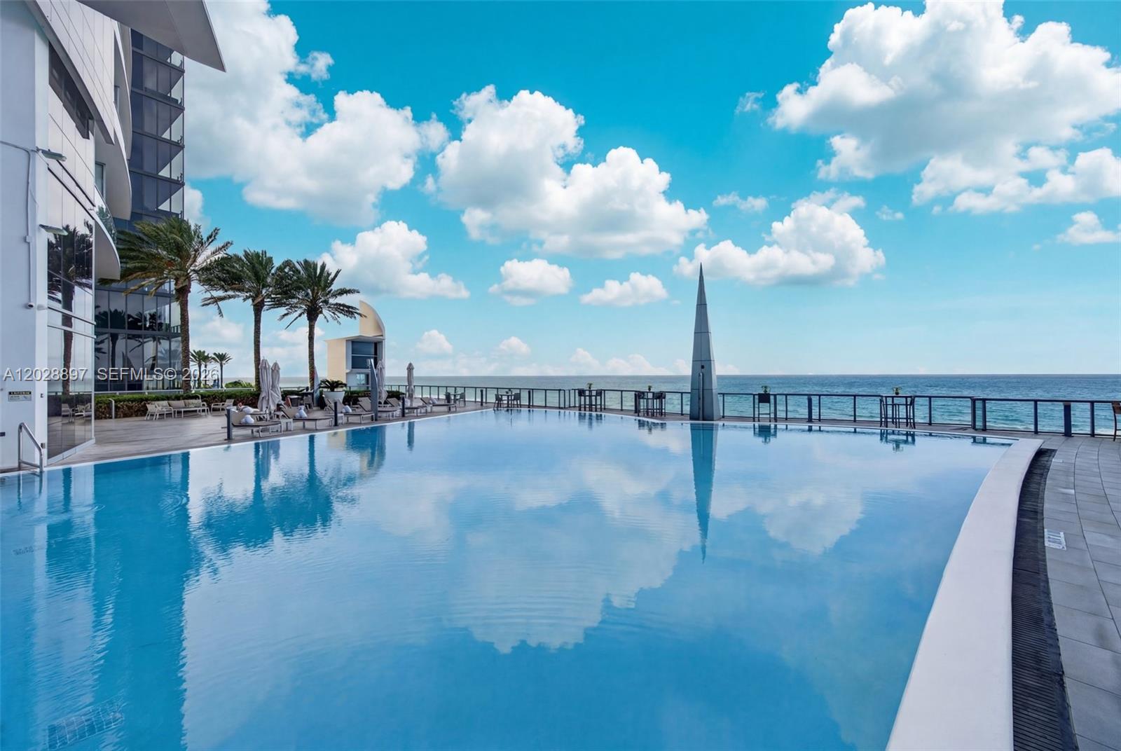 JADE OCEAN CONDO - Residential