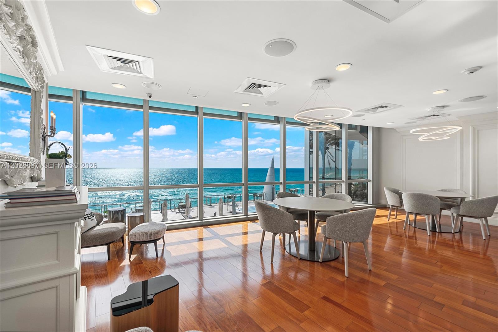 JADE OCEAN CONDO - Residential