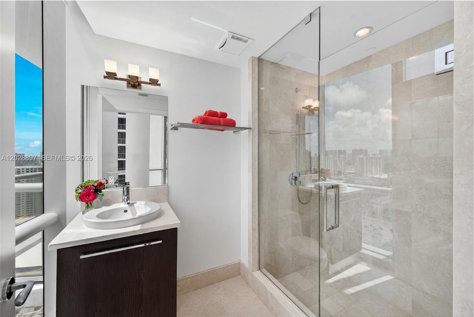 JADE OCEAN CONDO - Residential