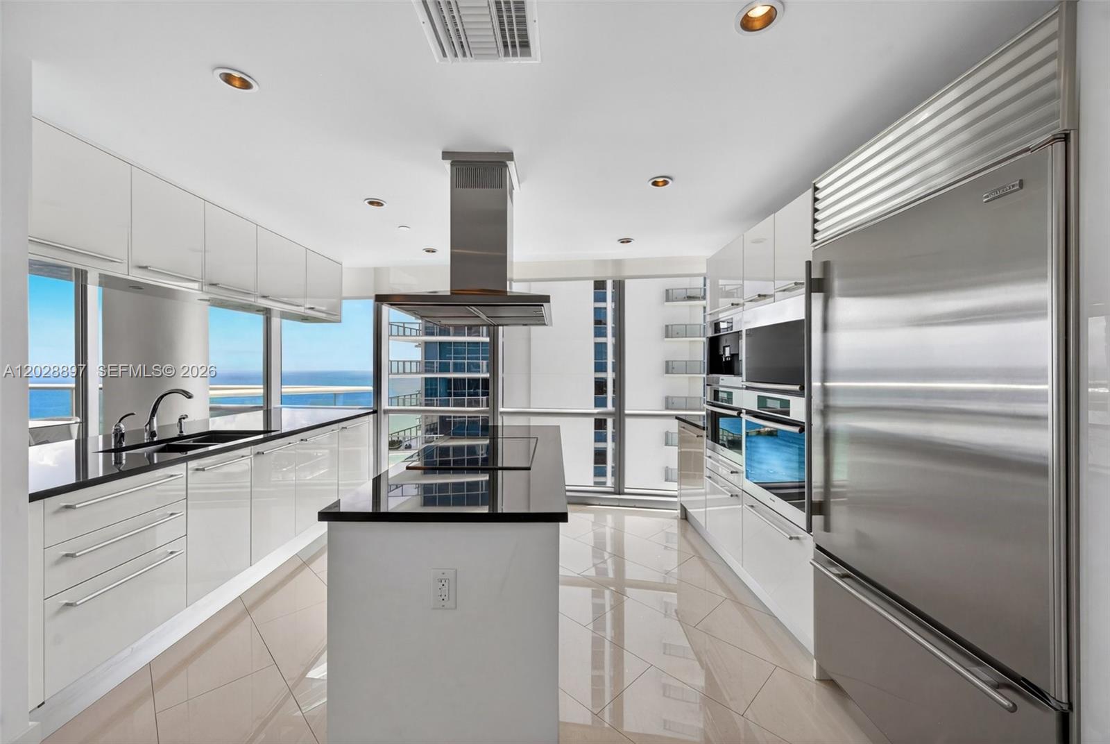 JADE OCEAN CONDO - Residential