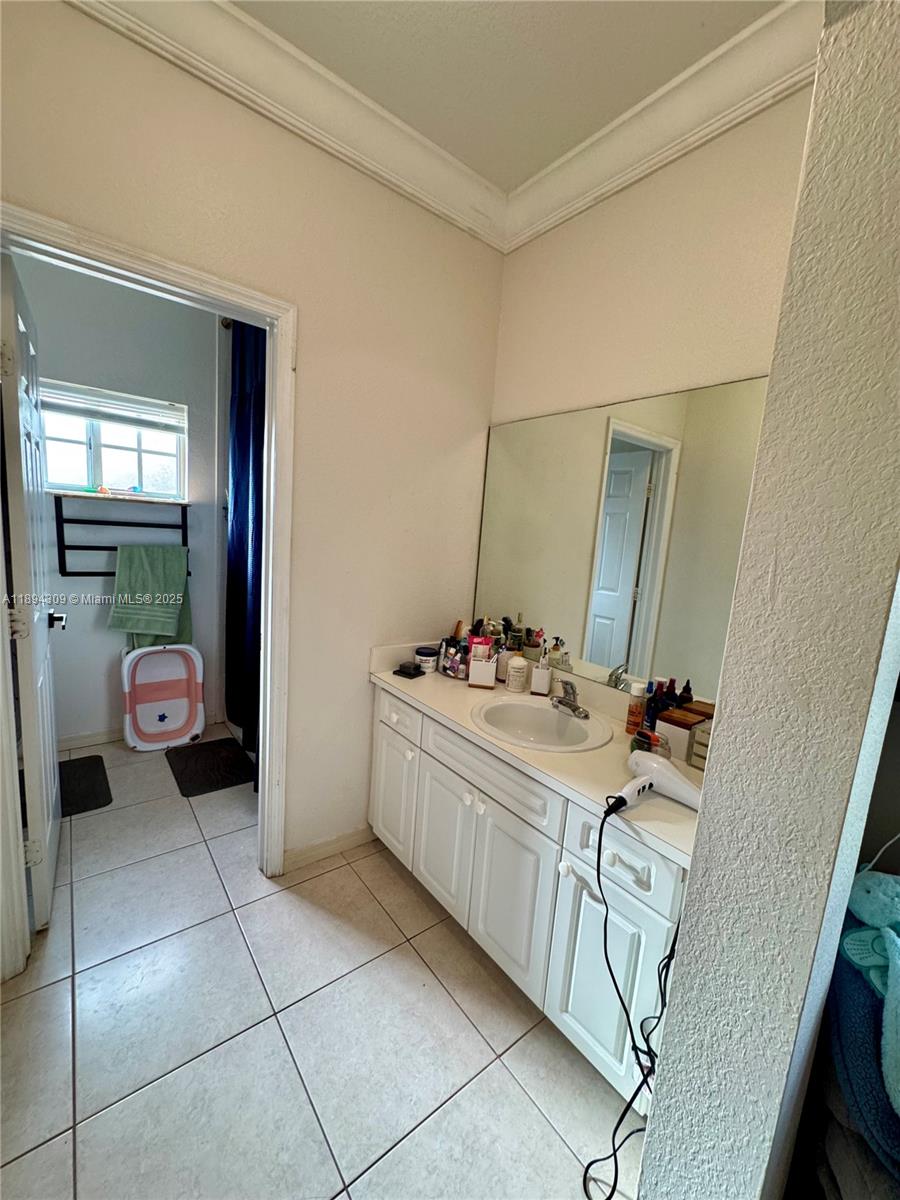 CHRISTYS ESTATES - Residential