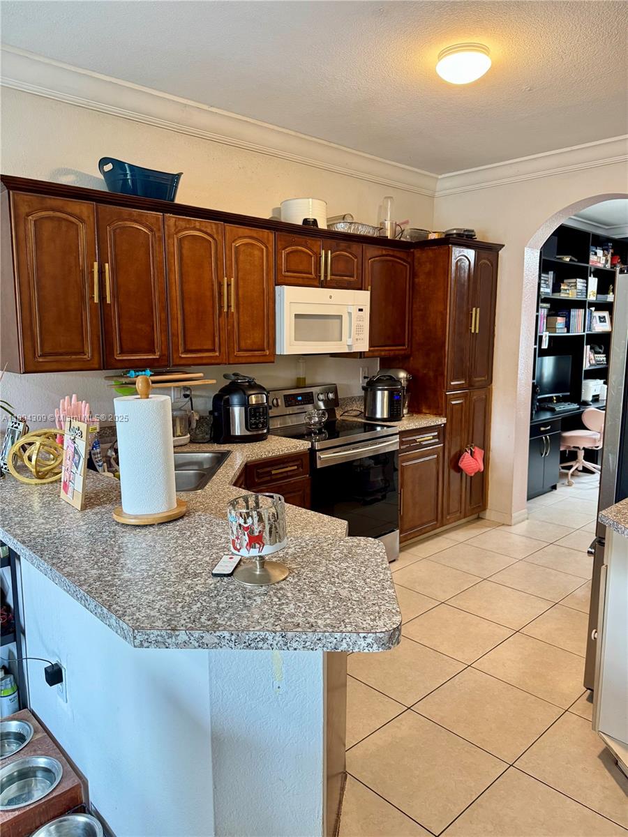 CHRISTYS ESTATES - Residential