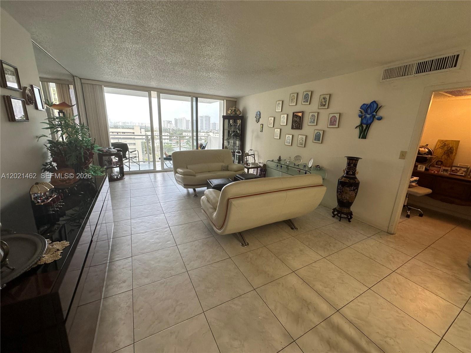 PARKER PLAZA CONDO ESTATE - Residential