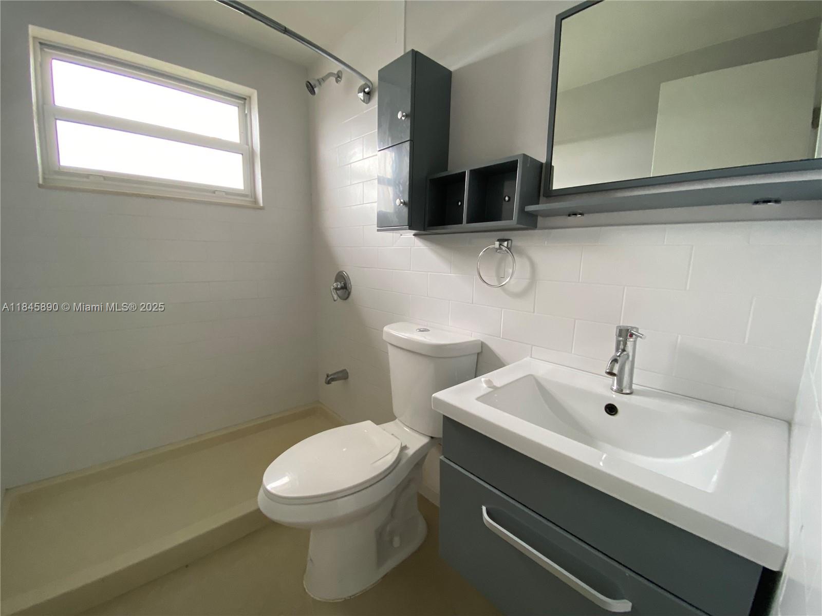 LISETTE CONDO - Residential Lease