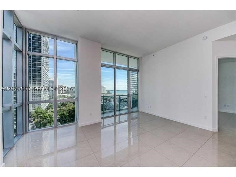 500 Brickell Ave 1101