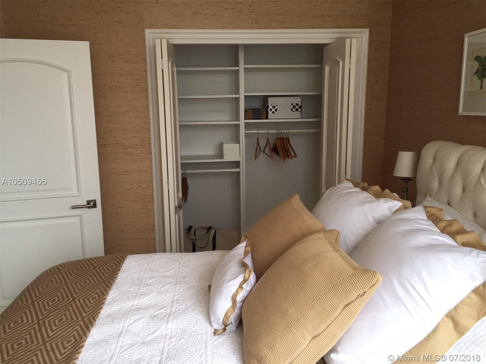 akoya condo - Residential Lease