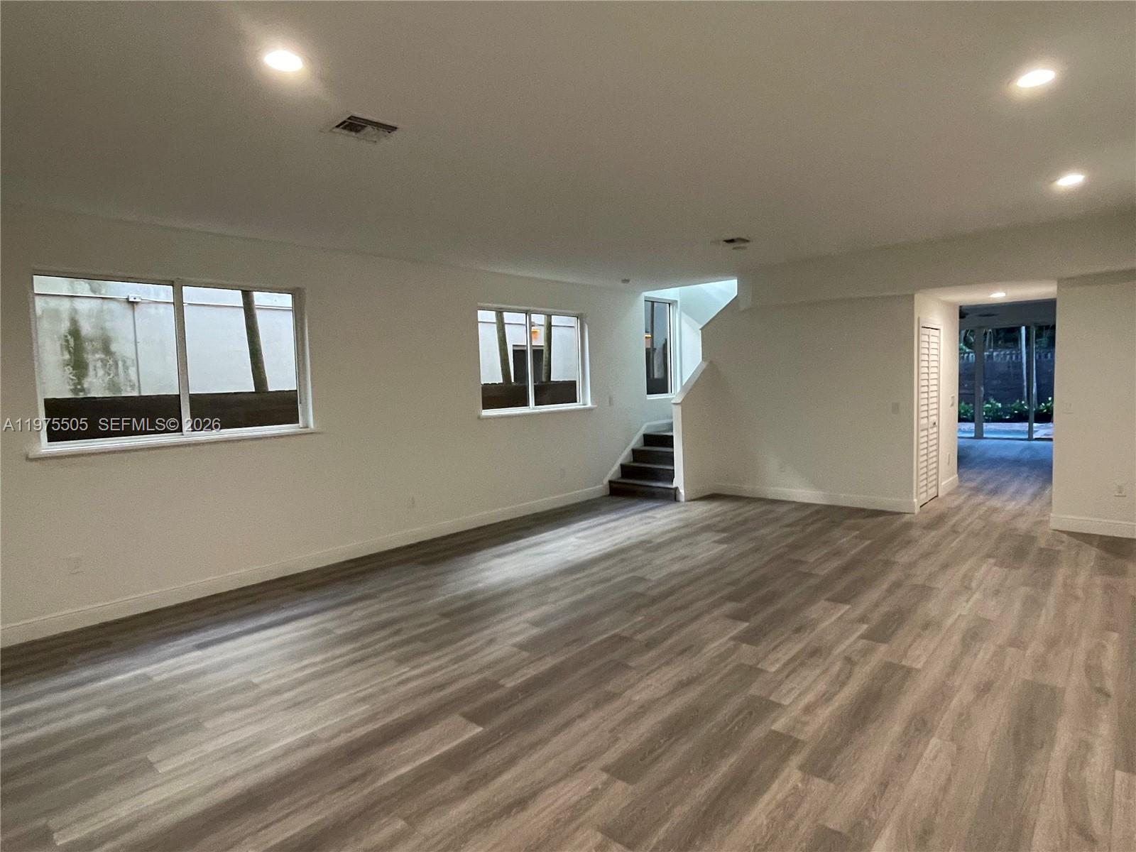 PENT HOMESTEAD - Residential Lease