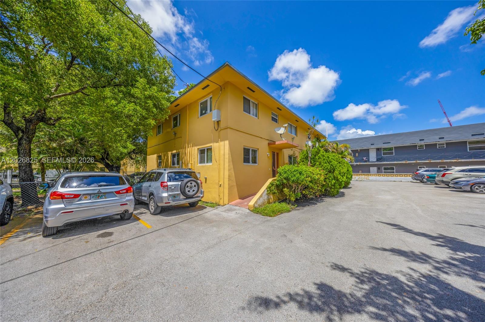 840 NW 4th St