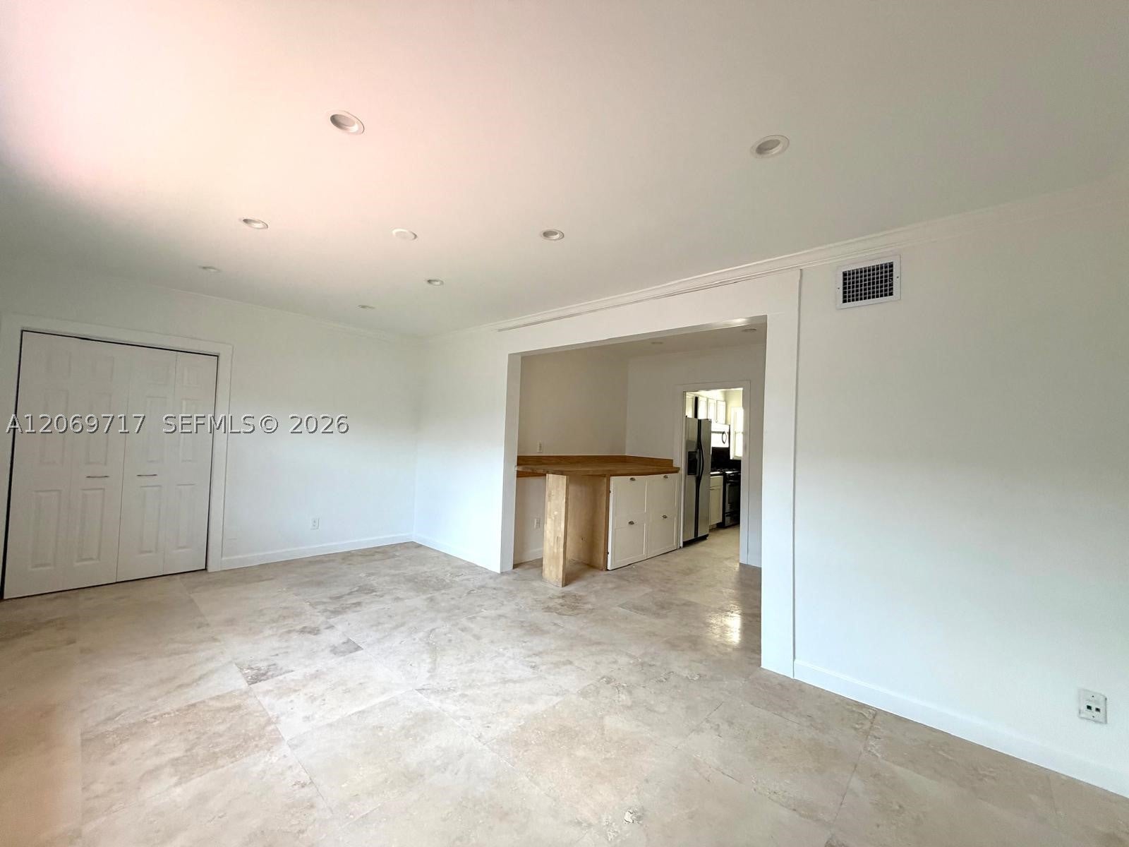 1239 Marseille Dr 2