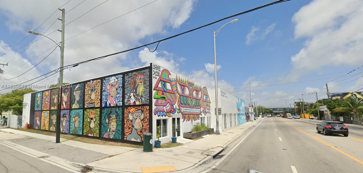 Located in Allapattah, one of Miami’s fastest growing neighborhoods, this
portfolio is positioned strategically in the area neighboring some of its most
prominent projects like the Rubell Museum, the Miami Produce Center SAP,
Hometown BBQ, among others.