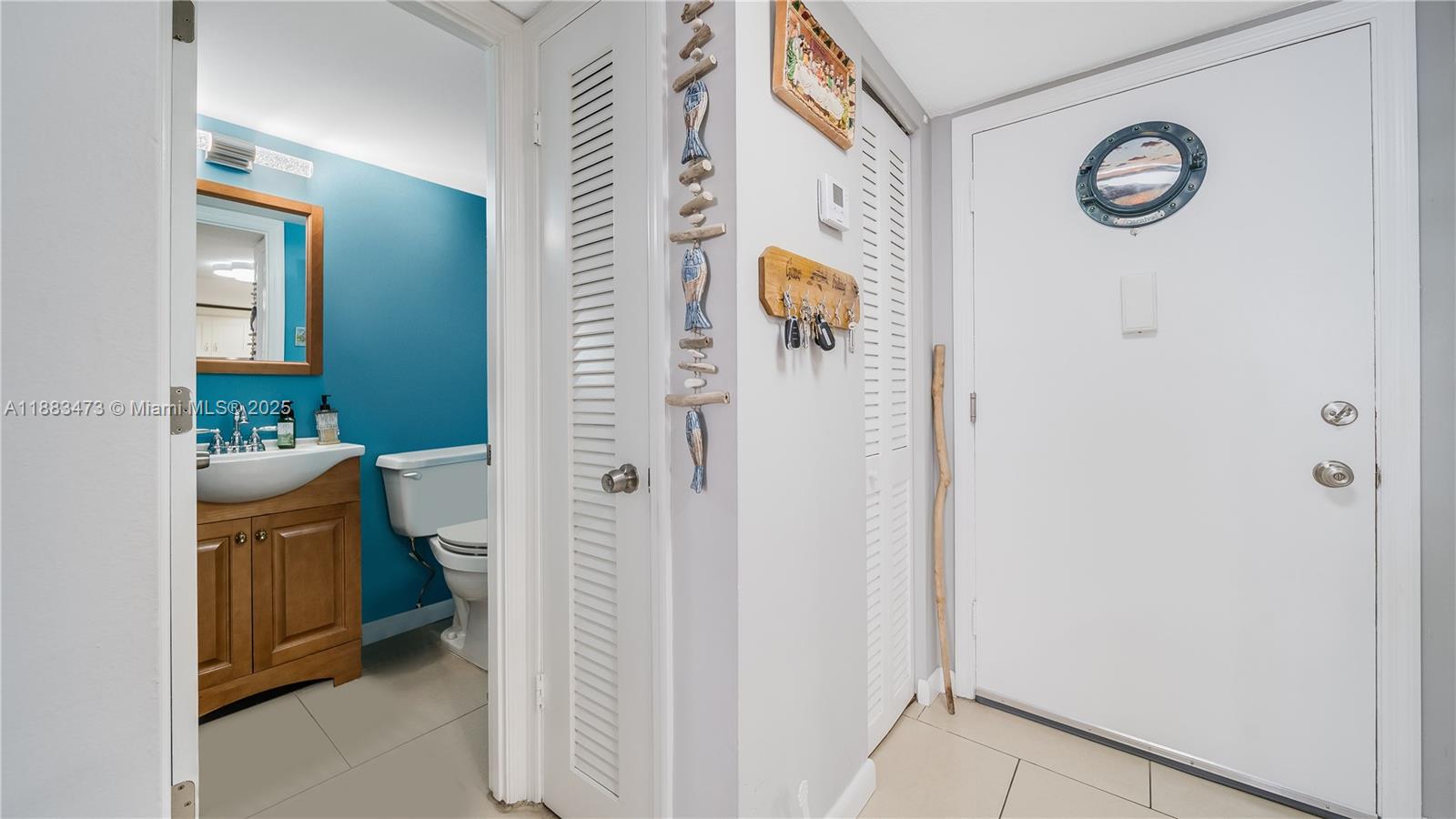 IMPERIAL TOWERS CONDO - Residential