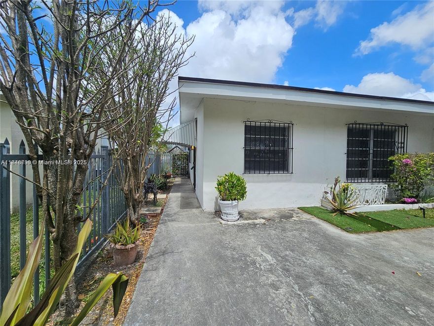 *WATER, LIGHT, & WIFI INCLUDED* FRESHLY PAINTED EFFICIENCY WITH PRIVATE SIDE ENTRY OFF MILLER DRIVE! NO ASSOCIATION - FAST APPROVAL. ** TWO Payment Options 1) $1350 a month with THREE Months to Move (OR) $1500 a month with TWO Months to Move! Only 6 miles from the TURNPIKE. A short 30 minute drive to both MIAMI BEACH and DOWNTOWN, you'll have endless entertainment options at your fingertips!! PLEASE NOTE: Partial Documentation Not Considered. Each Adult Applicant Requires: 2 mth Bank Statements, 2 mth Income Verification, 2 Valid ID, and Landlord will conduct the credit & background check ($40 per person paid by Tenant to 3rd Party Vendor). Application does not guarantee approval. Only ONE Vehicle Permitted. ONE Pet Is Allowed