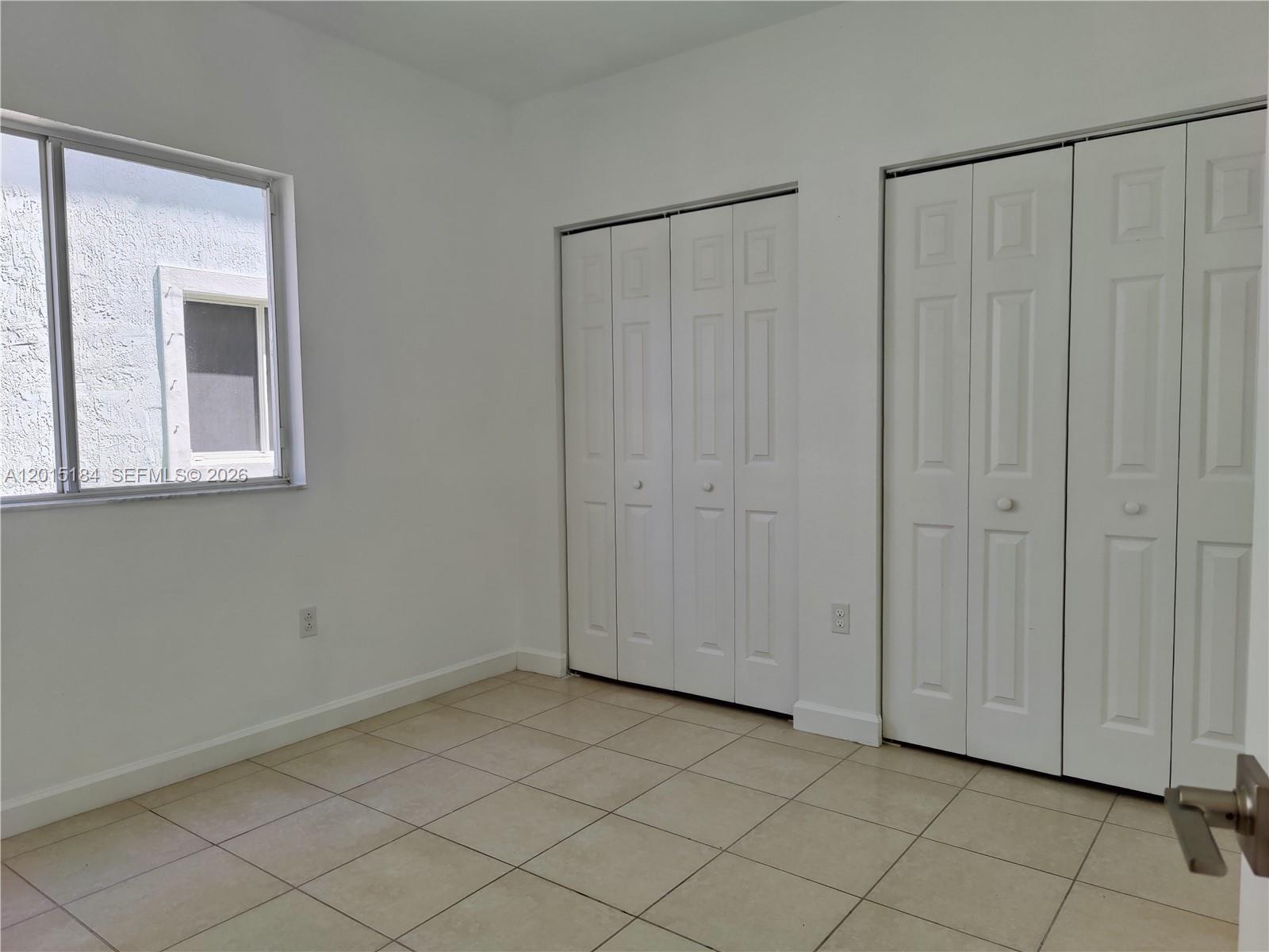 EMILIOS PLACE AT OASIS - Residential Lease