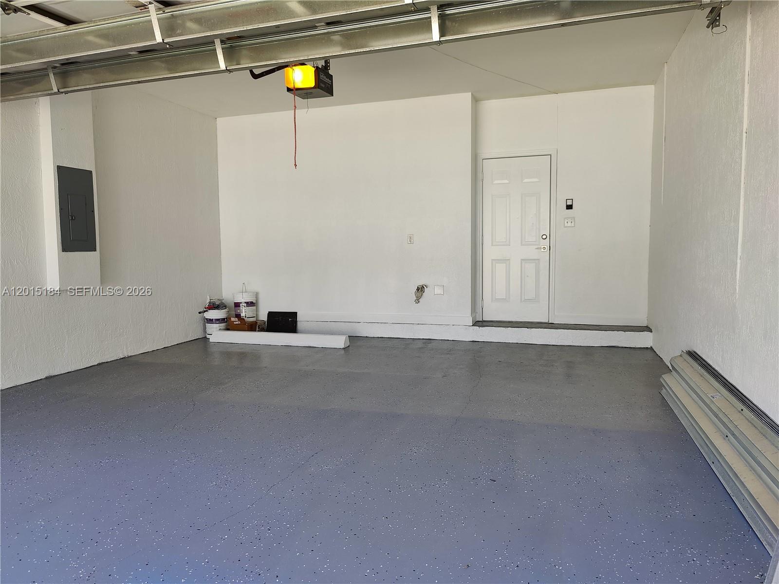 EMILIOS PLACE AT OASIS - Residential Lease