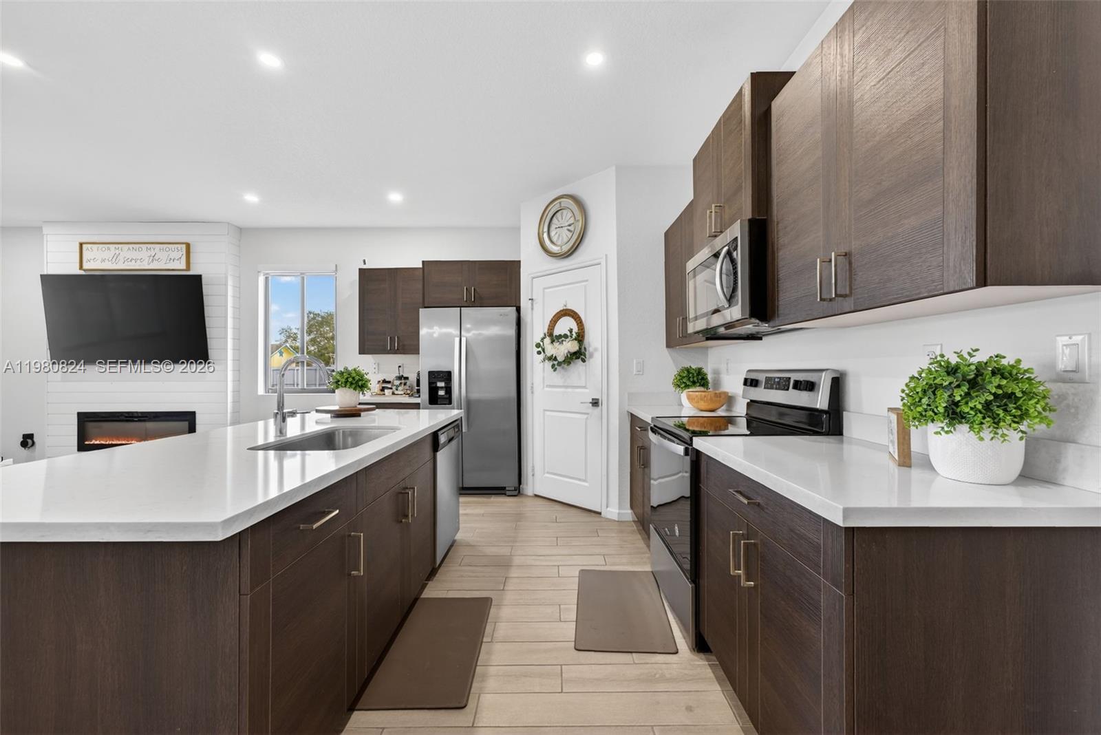 REESE ESTATES - Residential