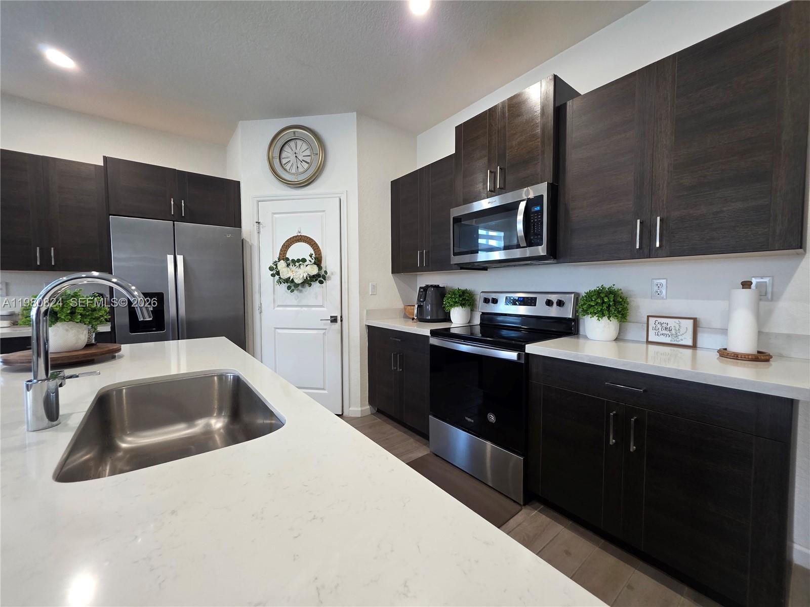 REESE ESTATES - Residential