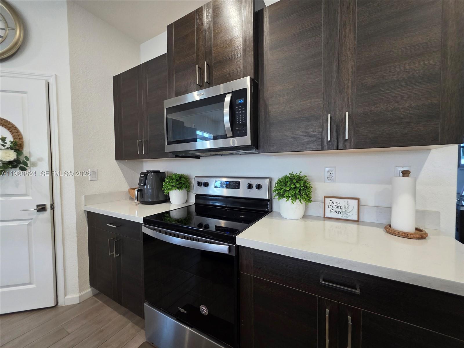 REESE ESTATES - Residential