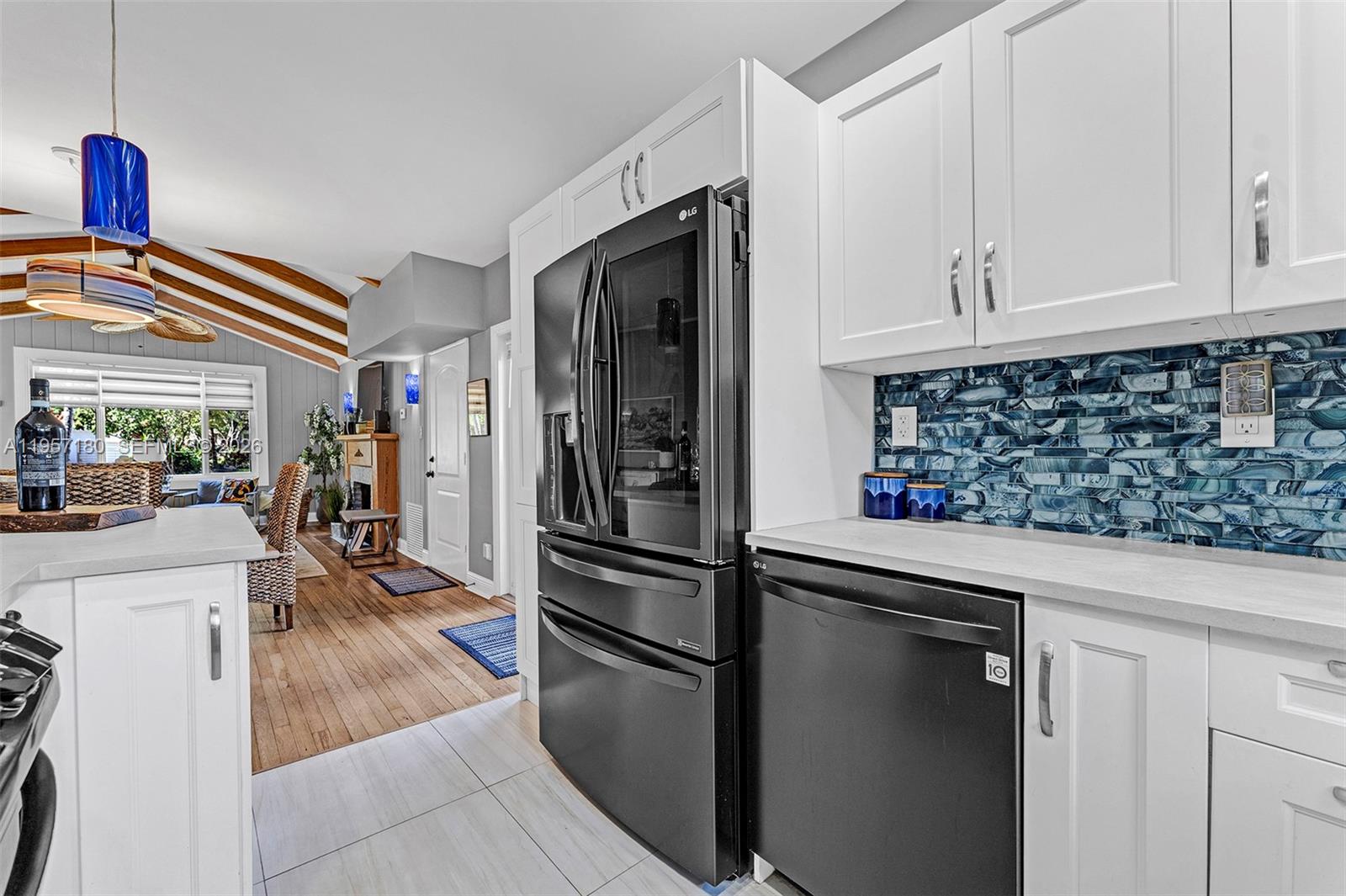 RIO VISTA C J HECTORS RES - Residential