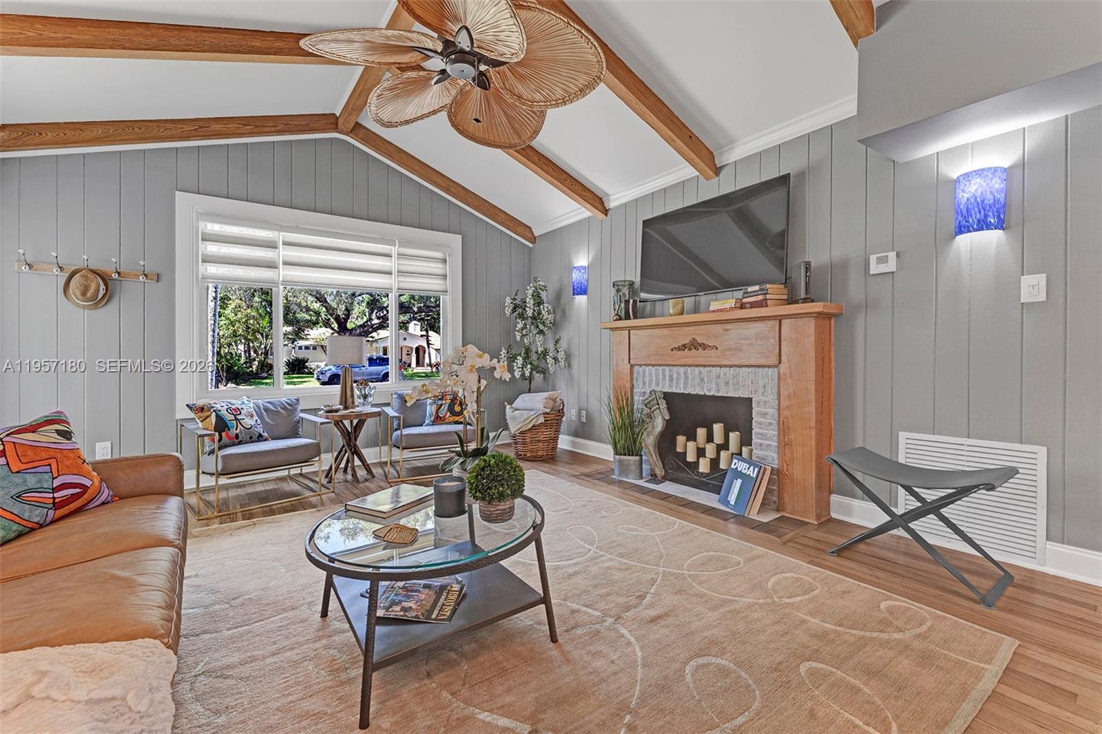 RIO VISTA C J HECTORS RES - Residential