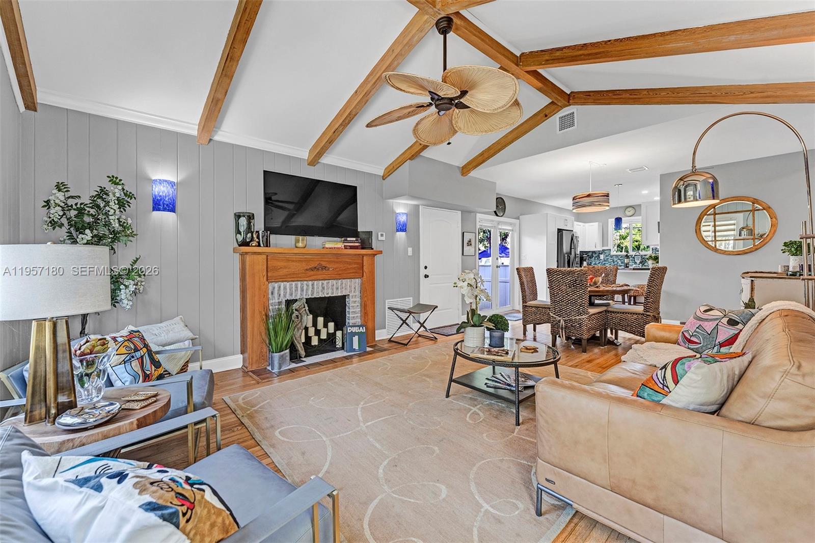 RIO VISTA C J HECTORS RES - Residential