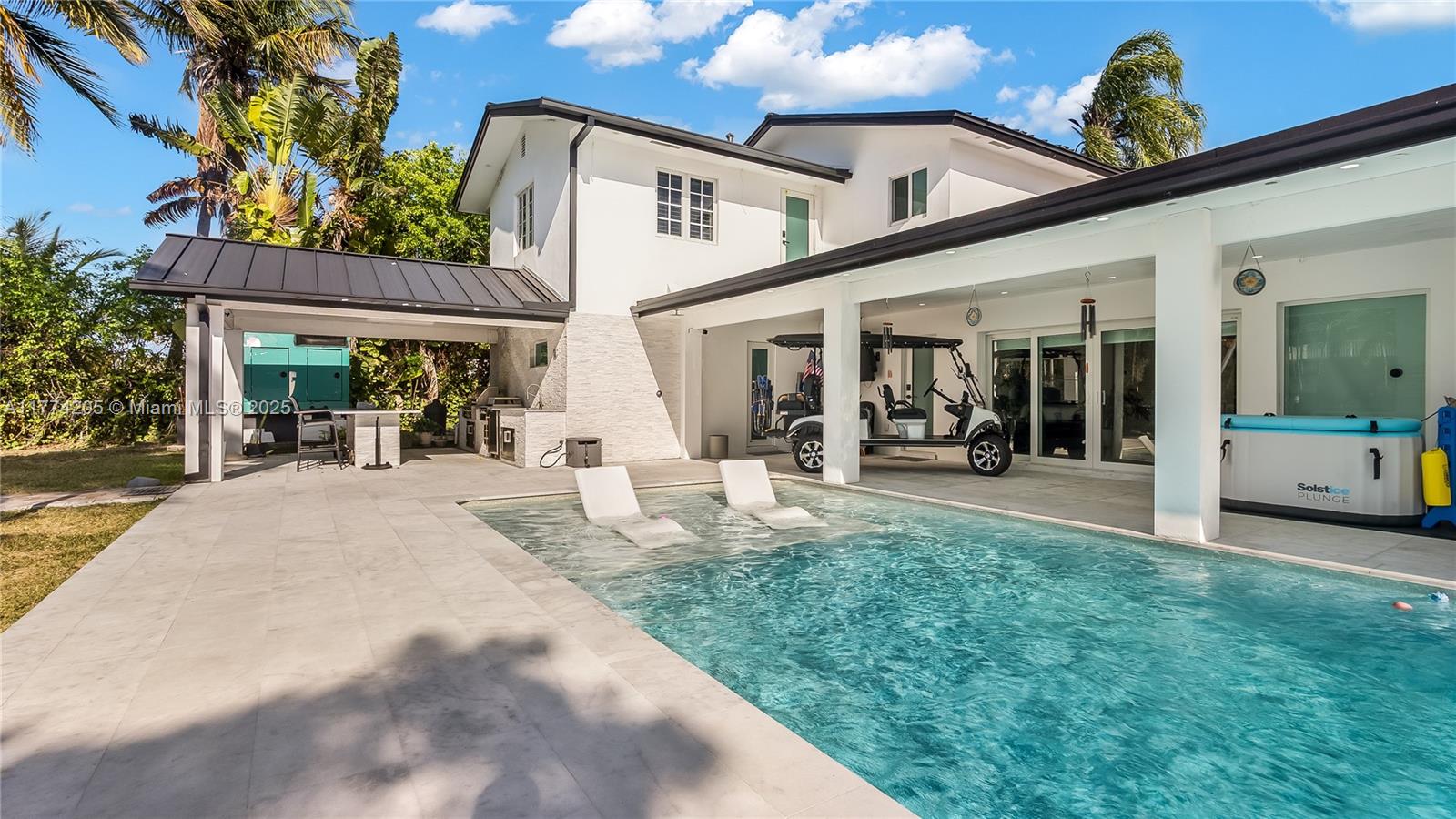 CUTLER HAMMOCK - Residential