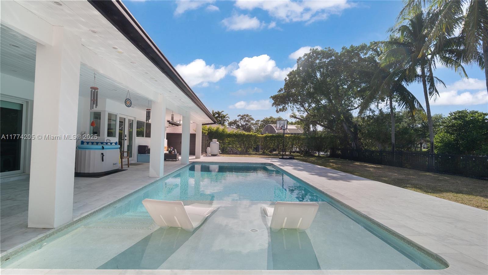 CUTLER HAMMOCK - Residential