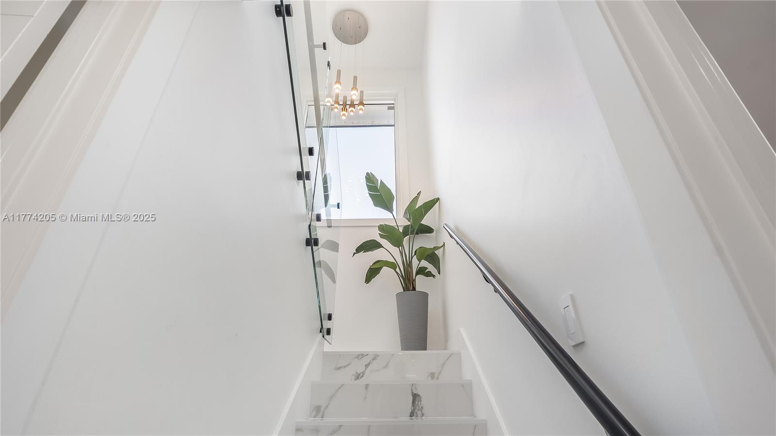 CUTLER HAMMOCK - Residential