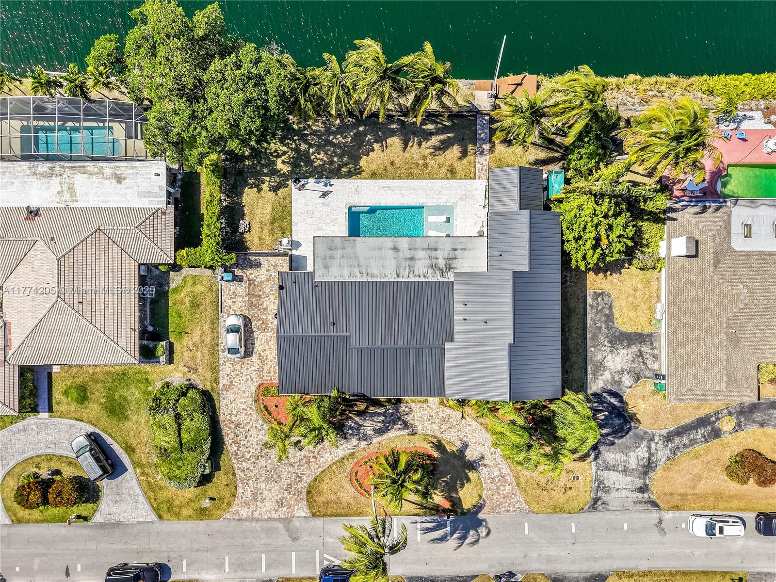 CUTLER HAMMOCK - Residential
