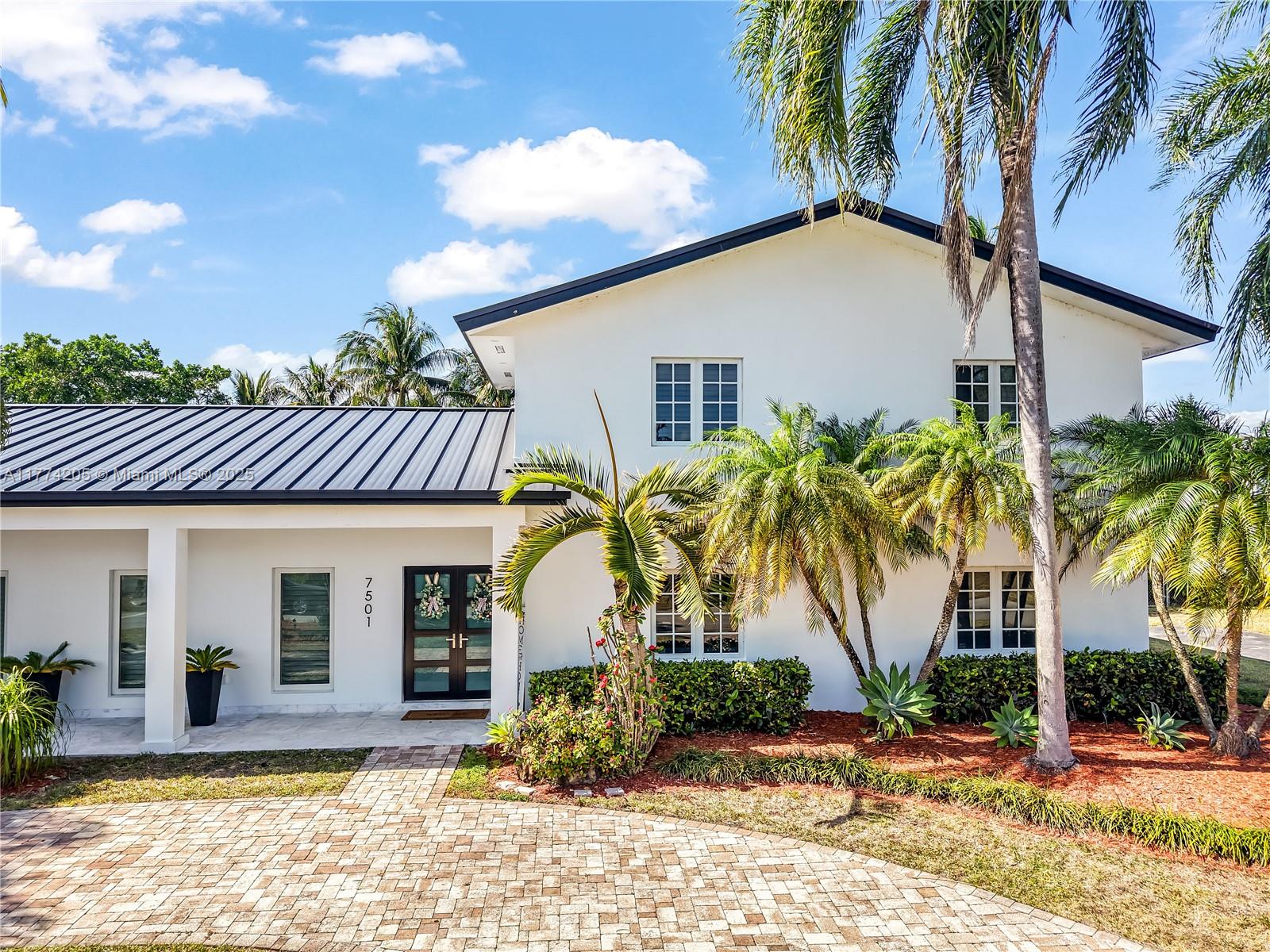 7501 SW 174th St