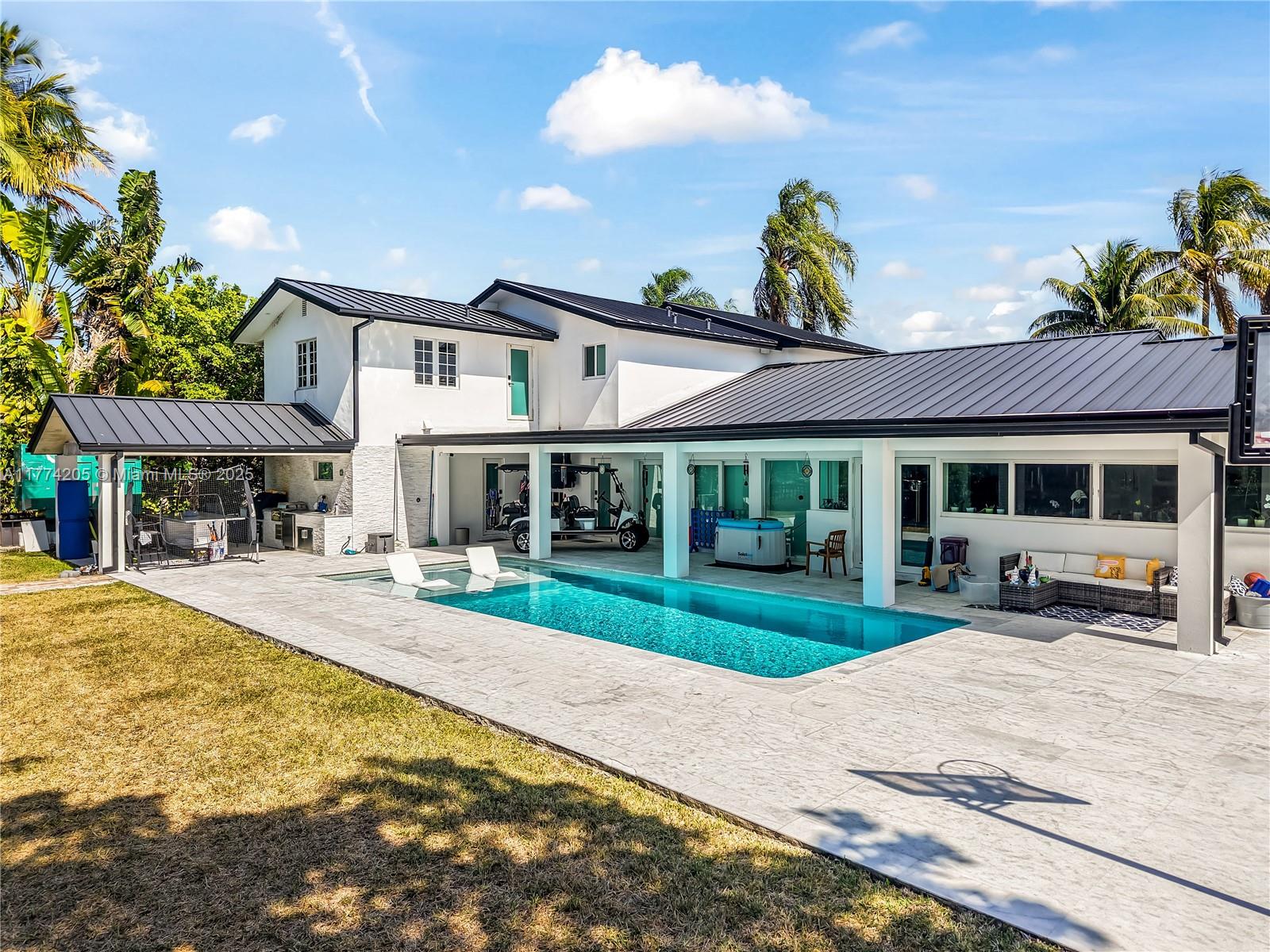 CUTLER HAMMOCK - Residential