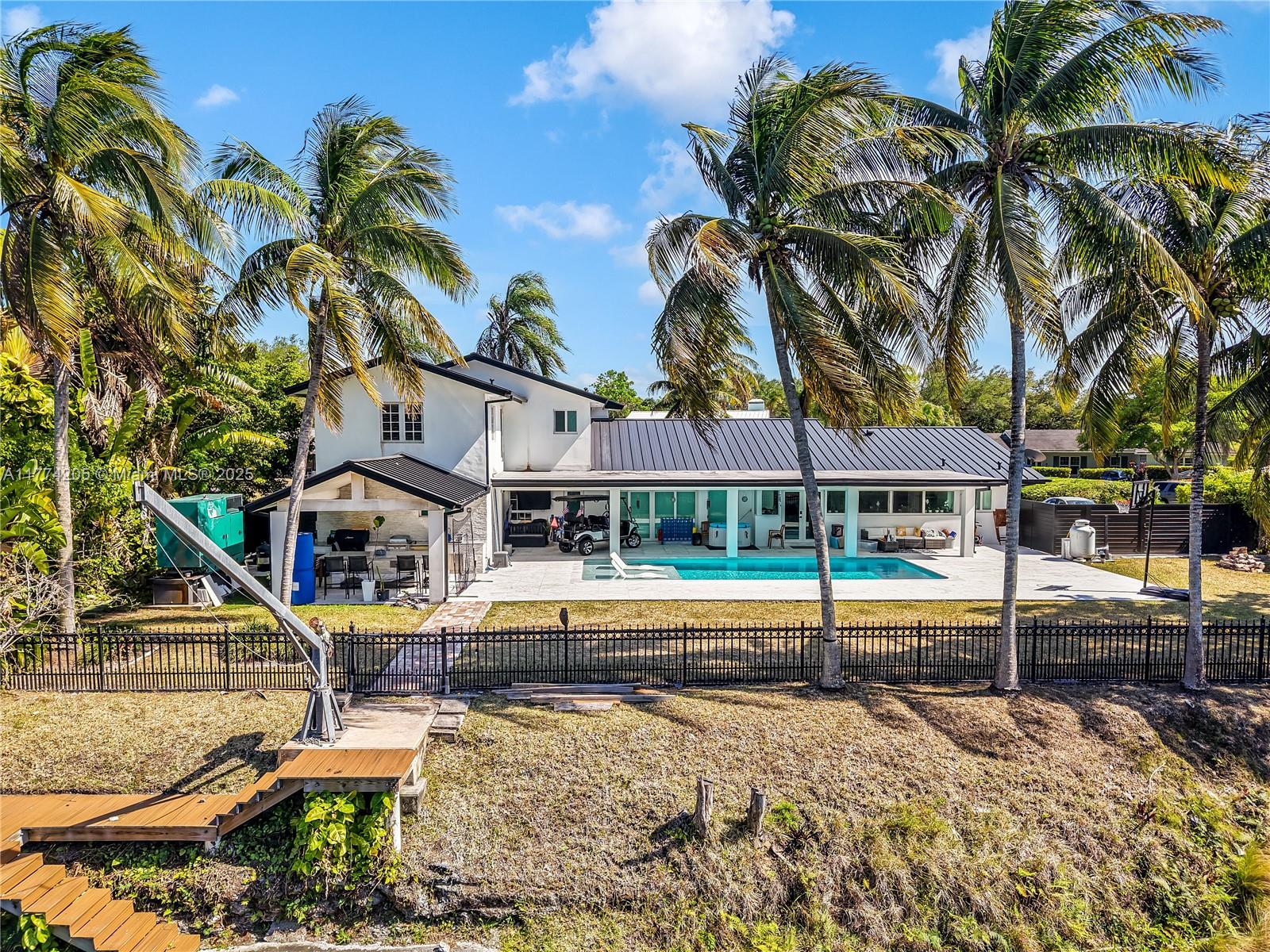 CUTLER HAMMOCK - Residential