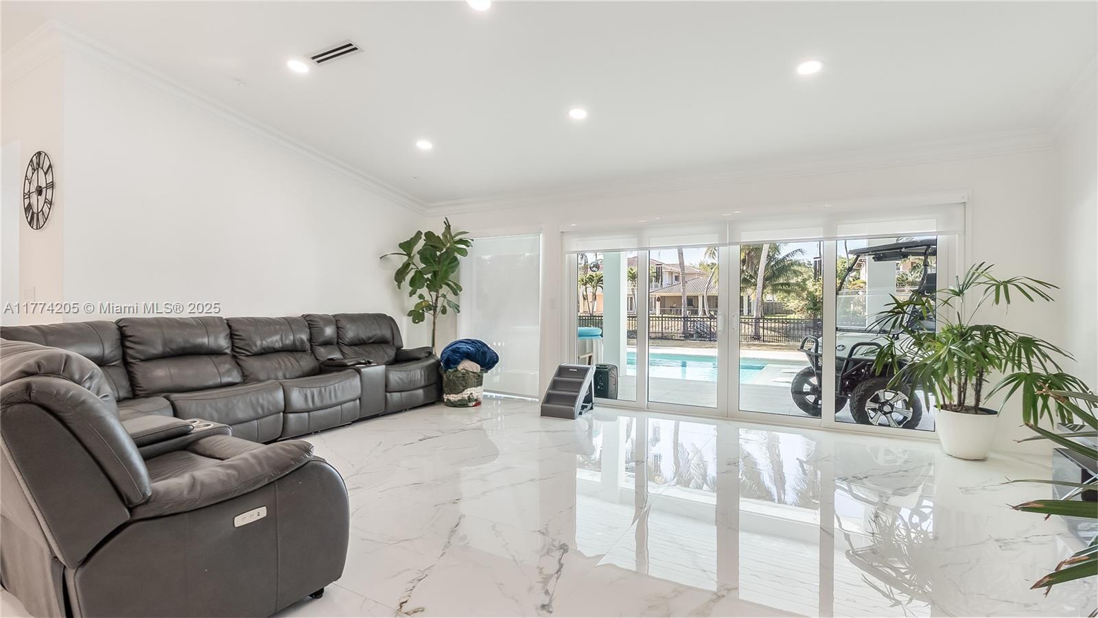 CUTLER HAMMOCK - Residential