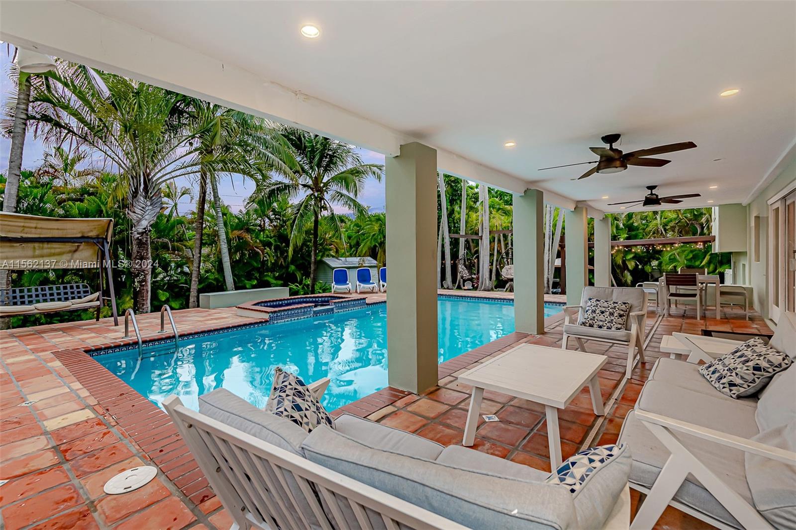 Property for Sale at 7475 Sw 134th St St, Pinecrest, Miami-Dade County, Florida - Bedrooms: 4 
Bathrooms: 3  - $1,550,000