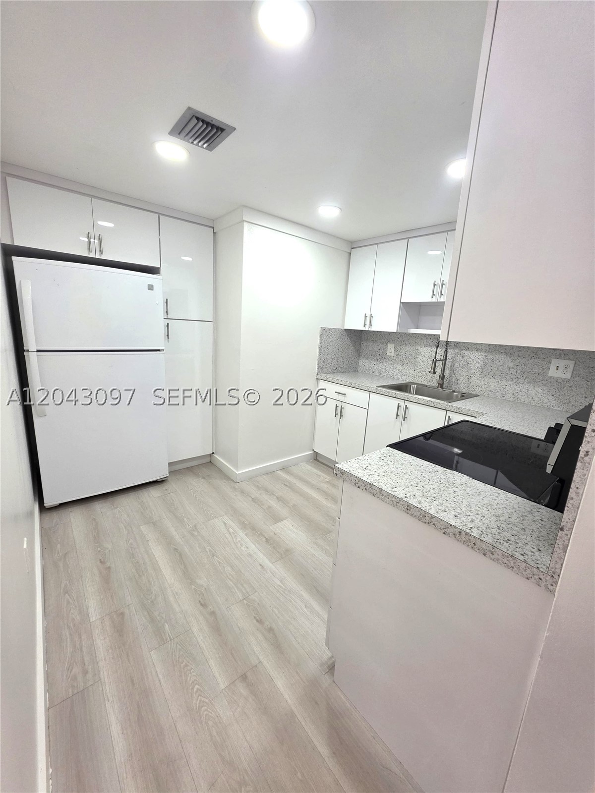 3582 NE 171st St 307