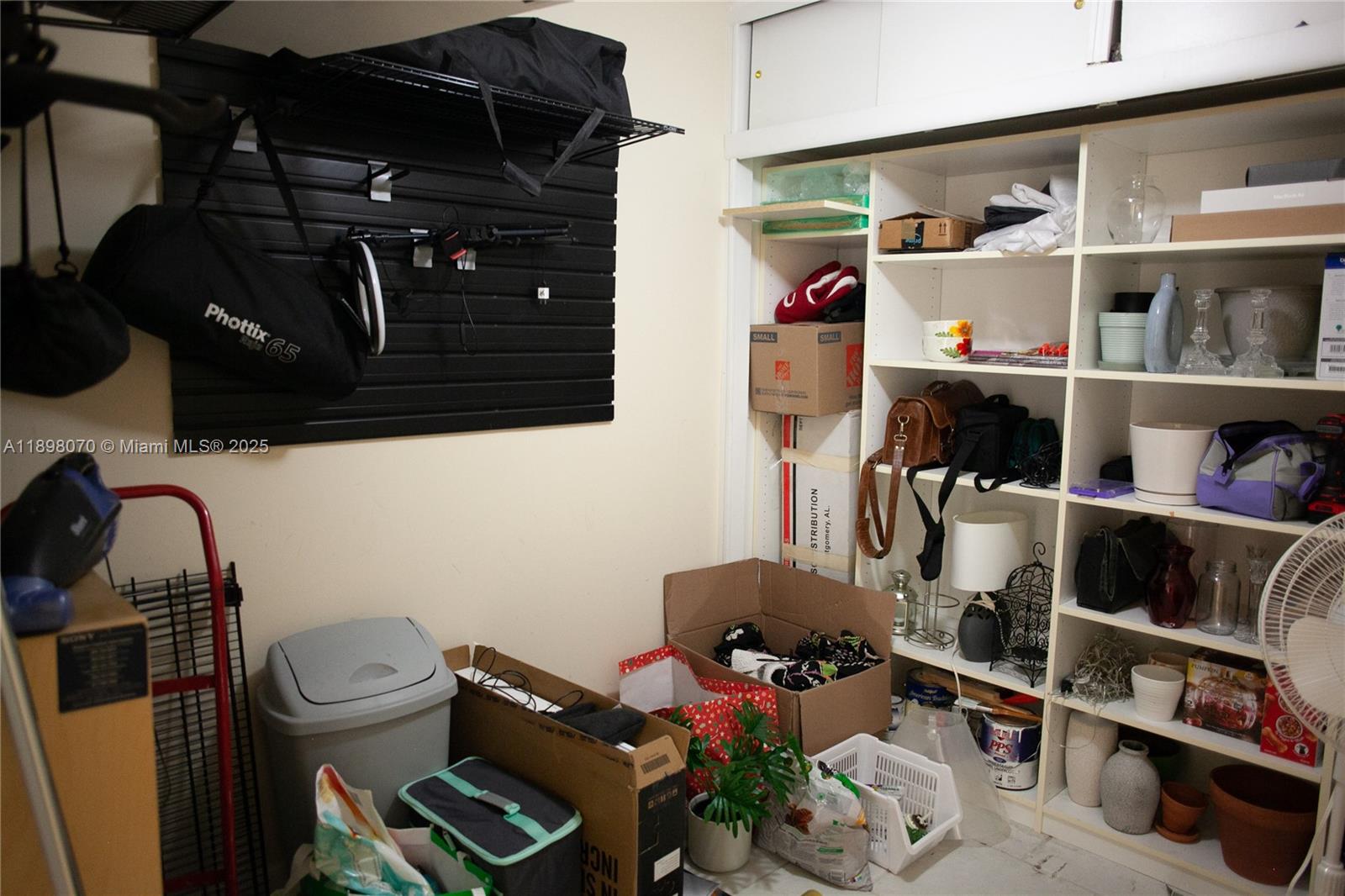 CONDO 11 OF WHITEHALL CON - Residential Lease