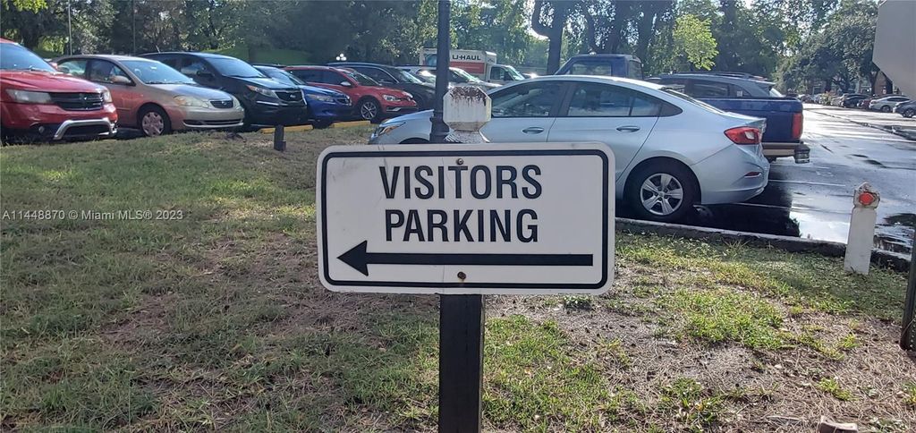 Photo of 3730 Inverrary Dr #3H, Lauderhill, FL 33319 (MLS # A11448870)