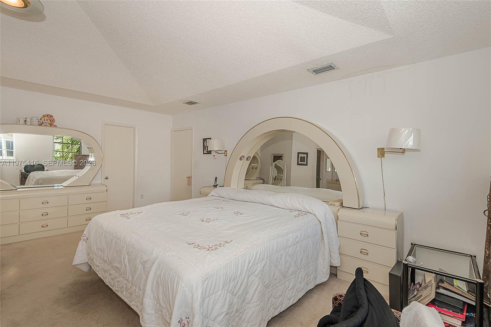 RIVER PARC ESTATES - Residential