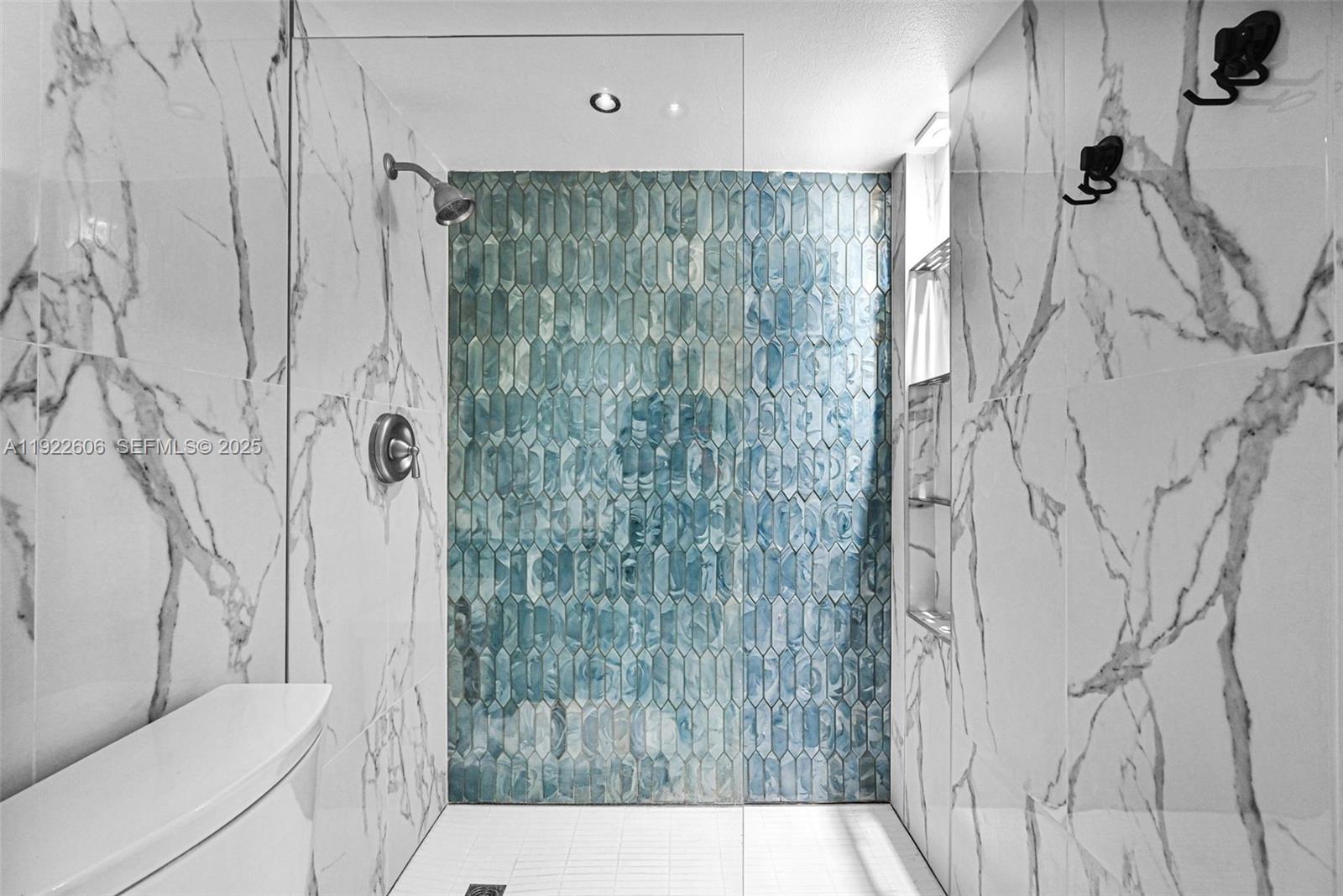 MAINLANDS OF TAMARAC LAKE - Residential