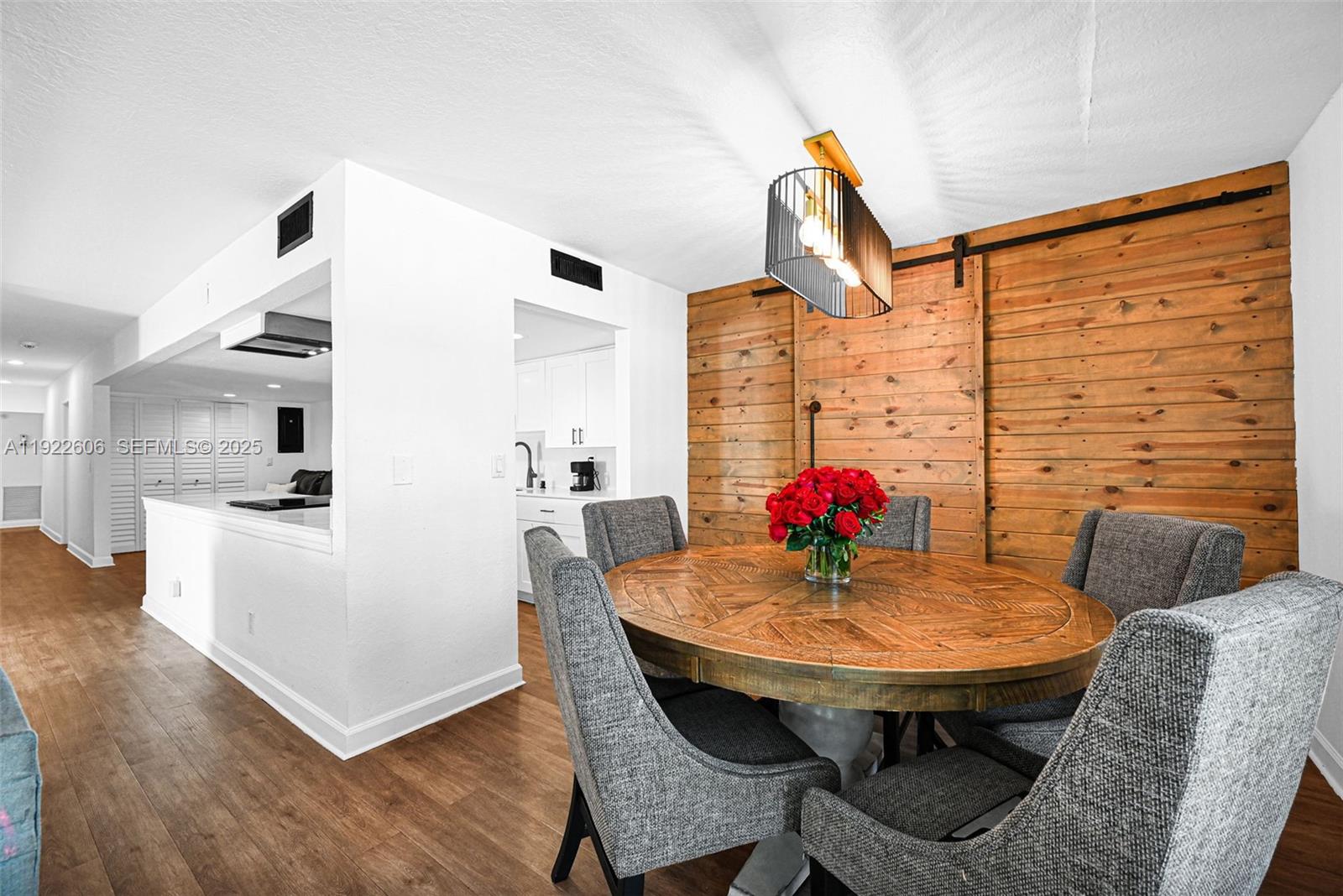 MAINLANDS OF TAMARAC LAKE - Residential