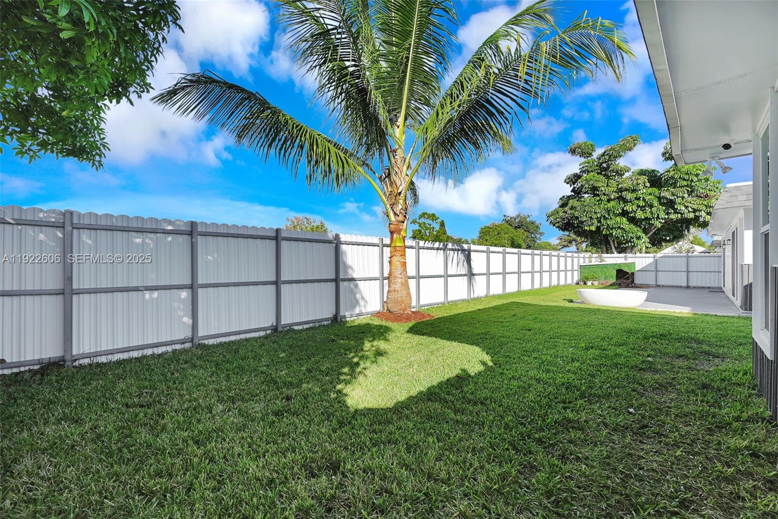 MAINLANDS OF TAMARAC LAKE - Residential