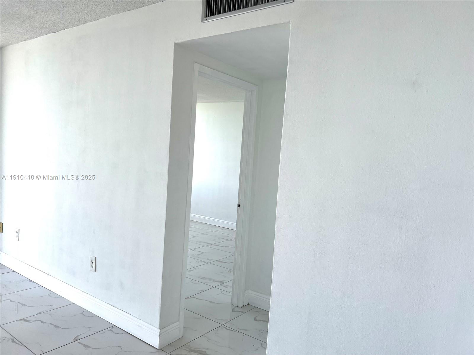 KENNEDY HOUSE CONDO - Residential Lease