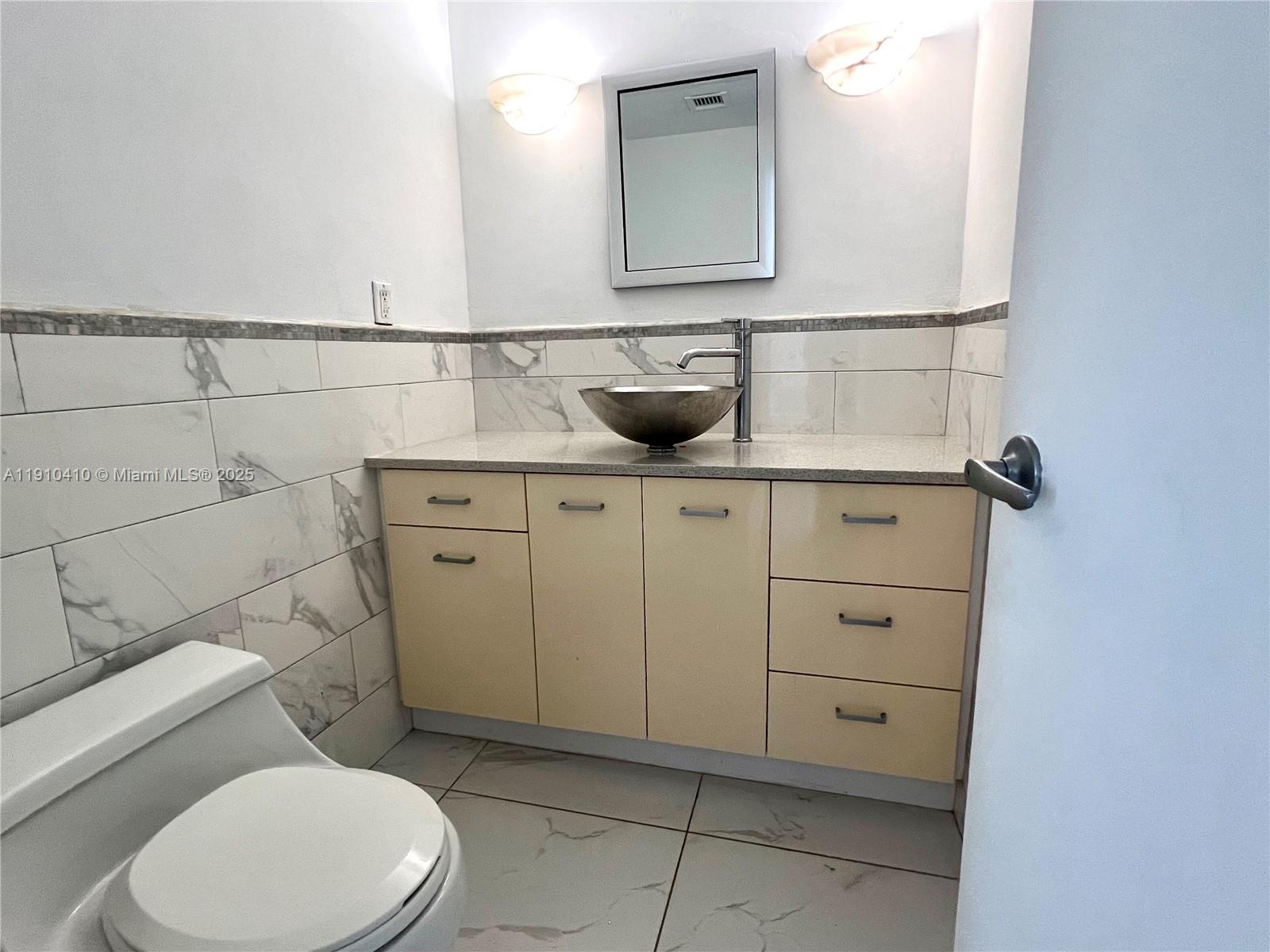 KENNEDY HOUSE CONDO - Residential Lease