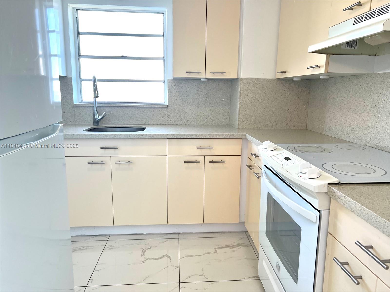 KENNEDY HOUSE CONDO - Residential Lease